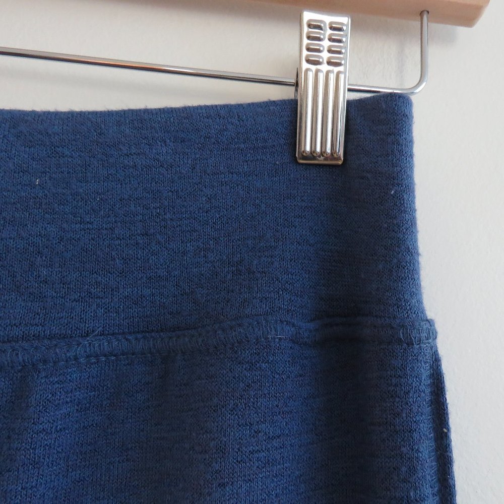 Aritzia Navy Midi Skirt with Side Slit - Picture 4 of 11